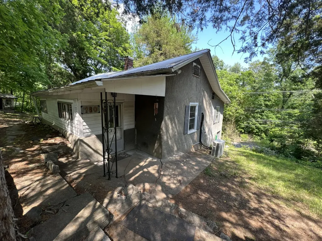 780 Richmond Street Mt Vernon KY 40456