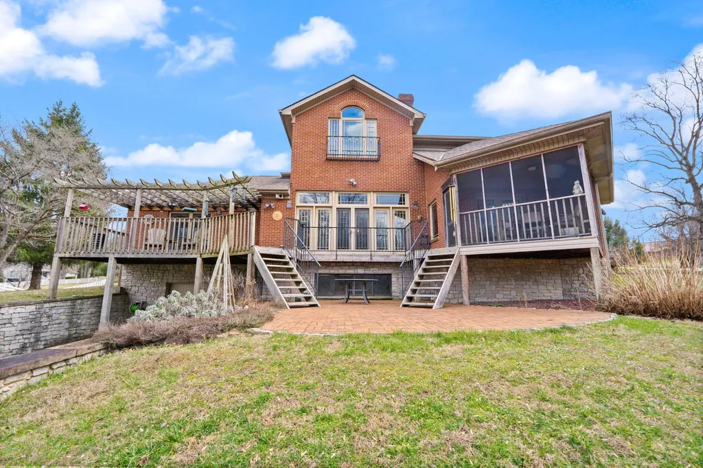 491 Pumphouse Road Somerset KY 42503