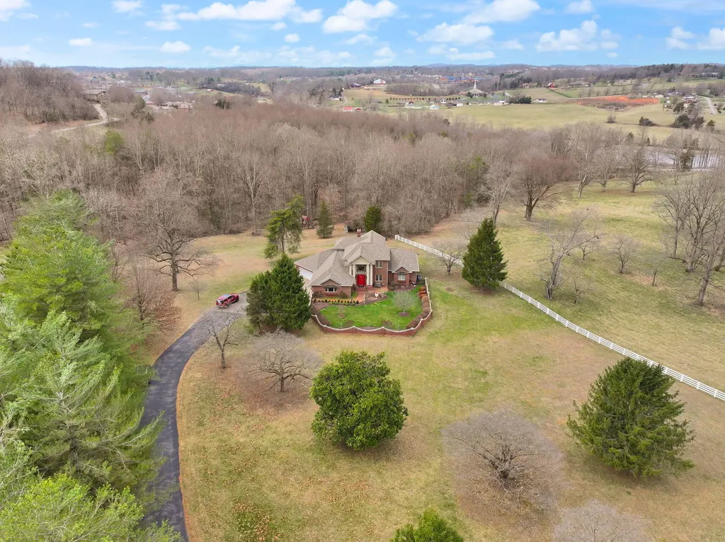 491 Pumphouse Road Somerset KY 42503