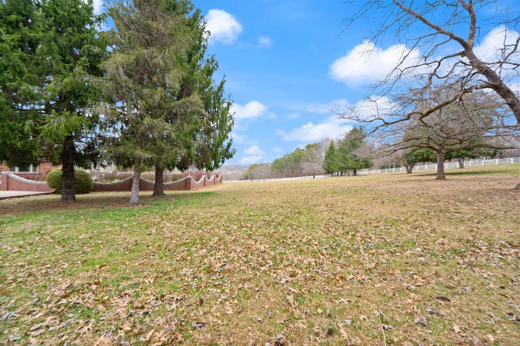 491 Pumphouse Road Somerset KY 42503