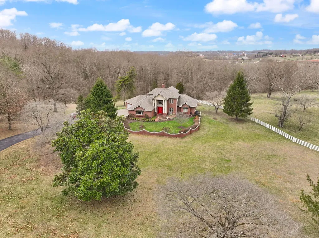 491 Pumphouse Road Somerset KY 42503
