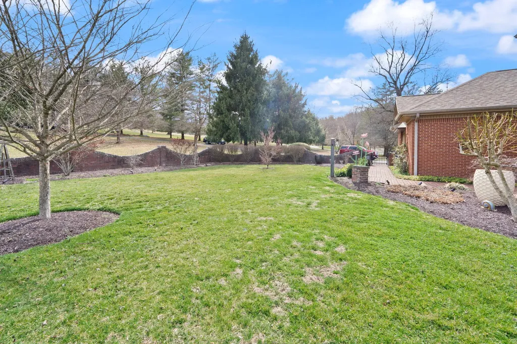 491 Pumphouse Road Somerset KY 42503