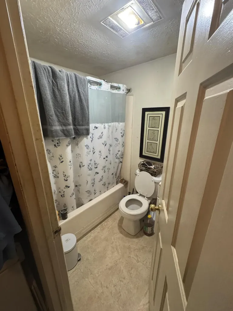 411 Capitol Crescent Cumberland KY 40823
