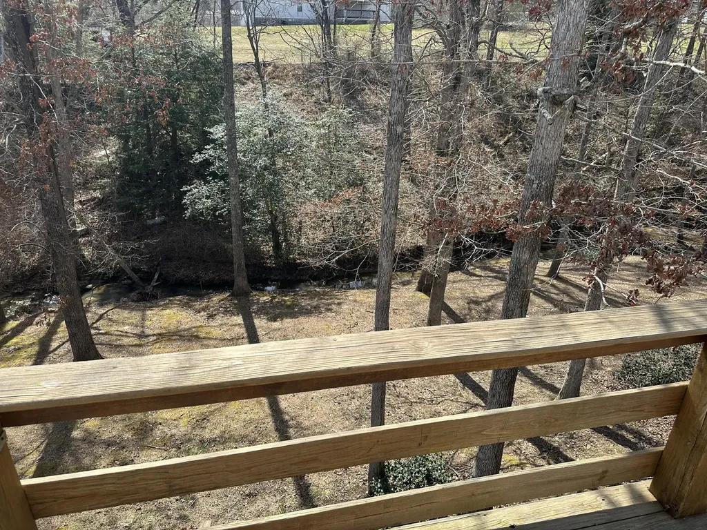 1933 Holly Grove Road Corbin KY 40701