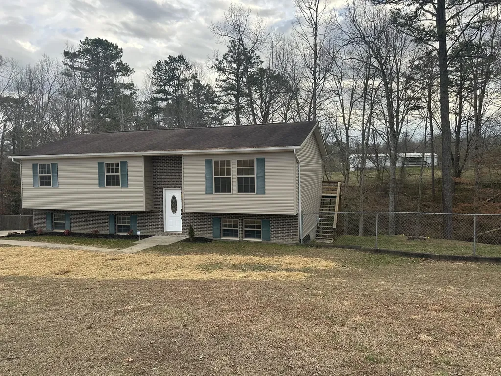 1933 Holly Grove Road Corbin KY 40701