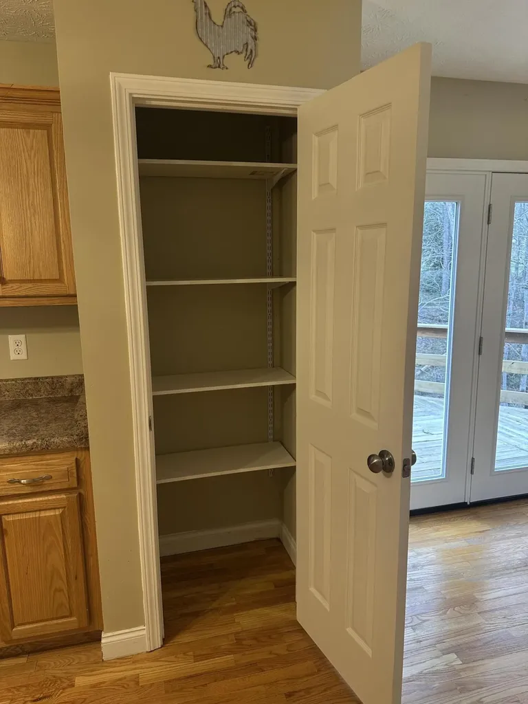 1933 Holly Grove Road Corbin KY 40701