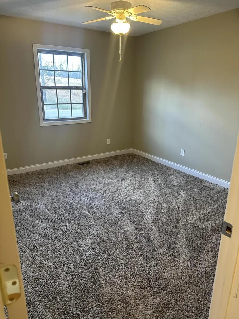 1933 Holly Grove Road Corbin KY 40701