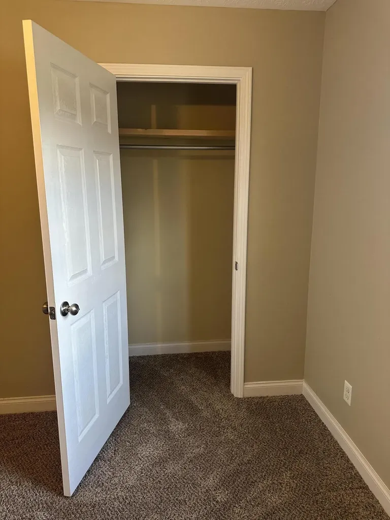 1933 Holly Grove Road Corbin KY 40701
