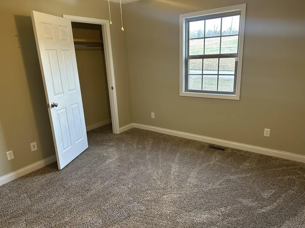 1933 Holly Grove Road Corbin KY 40701