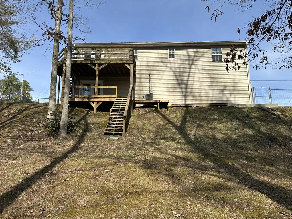 1933 Holly Grove Road Corbin KY 40701
