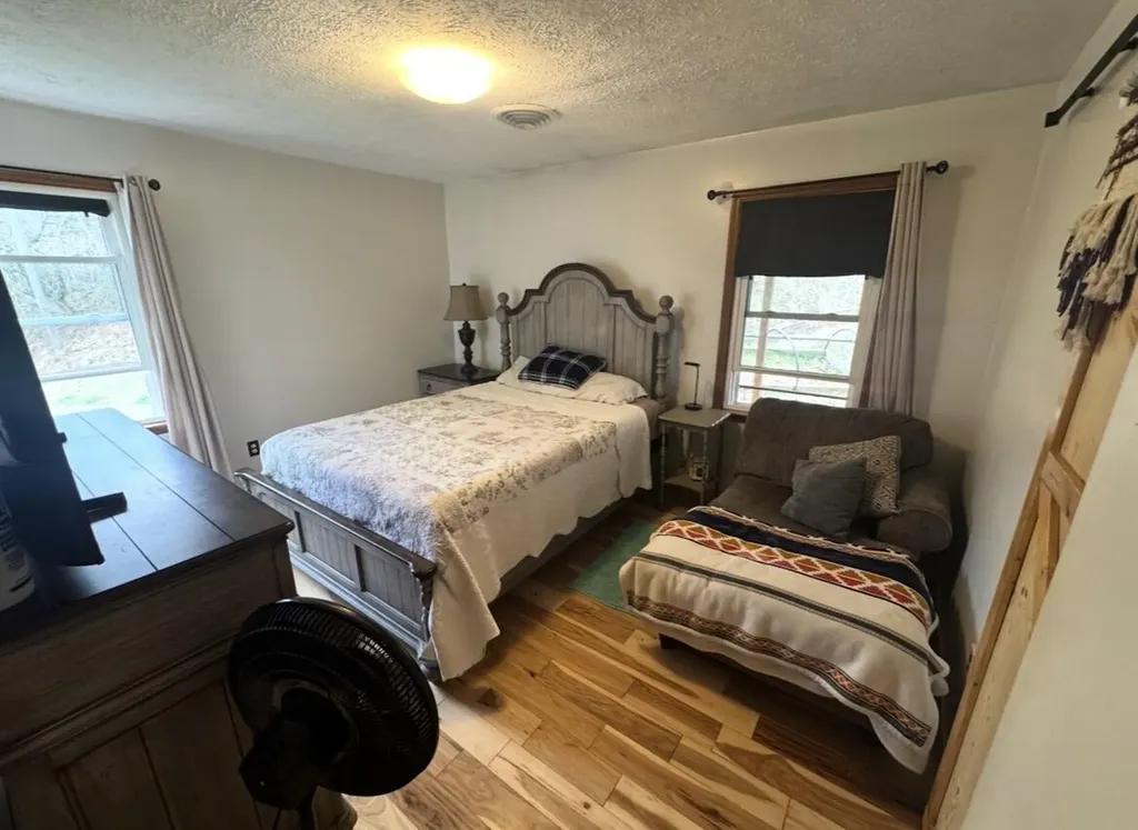 1267 Lower Taulbee Fork Road Vancleve KY 41385
