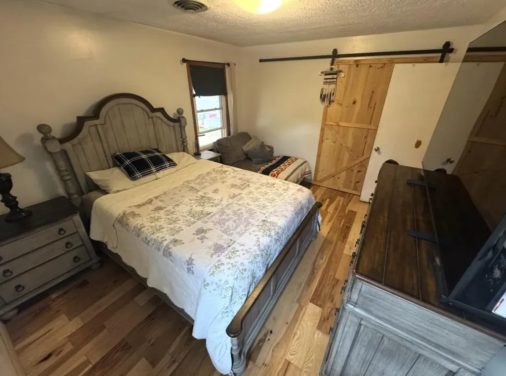1267 Lower Taulbee Fork Road Vancleve KY 41385