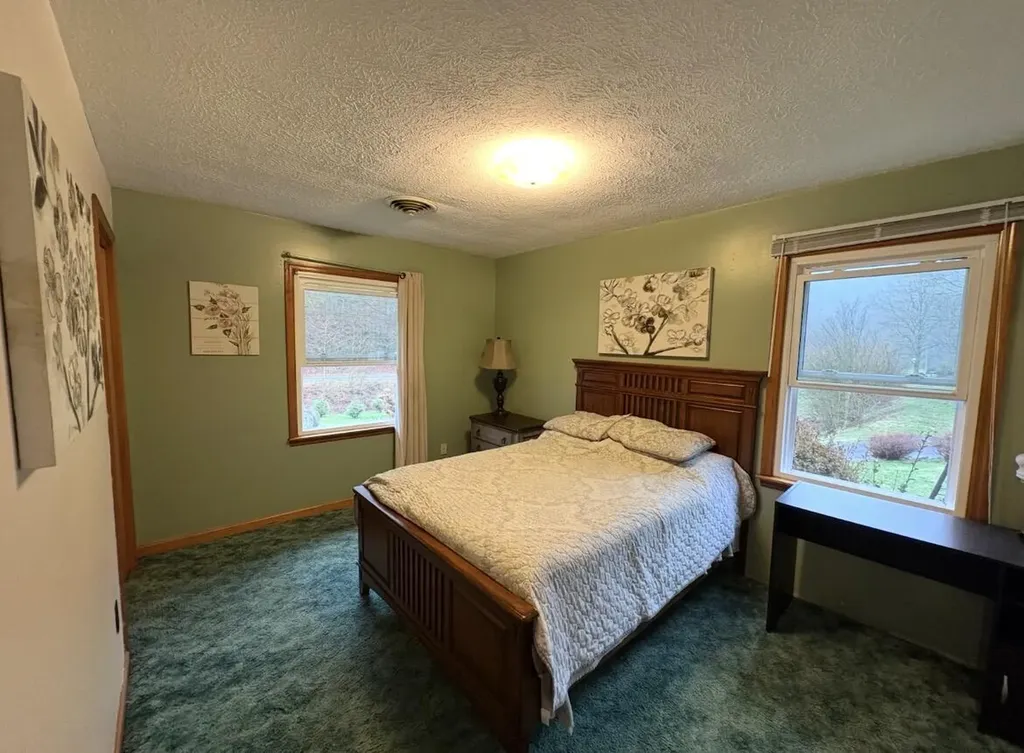 1267 Lower Taulbee Fork Road Vancleve KY 41385
