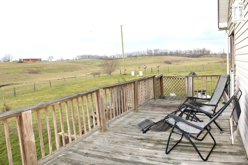 714 Cassidy Pike Ewing KY 41039