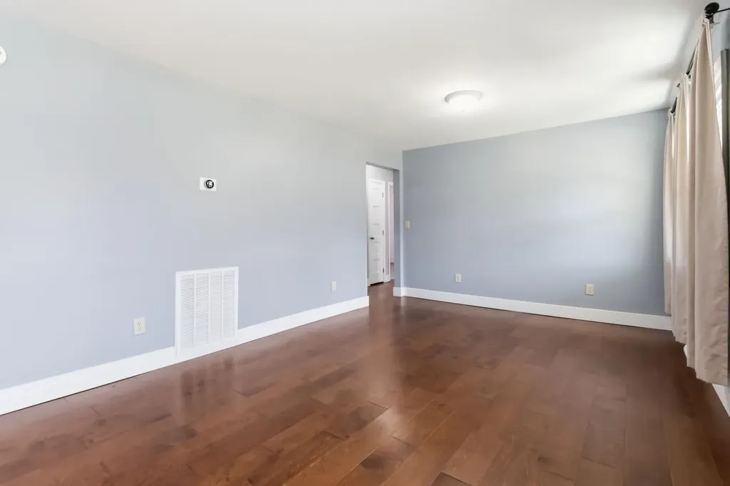 41 Valentine Branch Road Cannon KY 40923