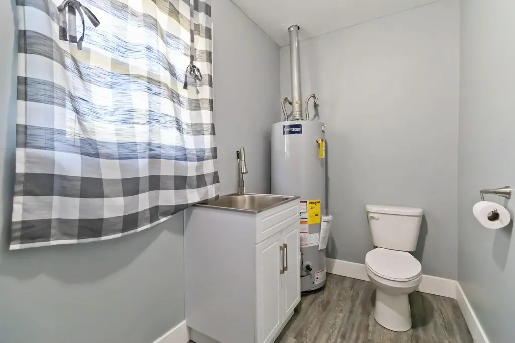 41 Valentine Branch Road Cannon KY 40923