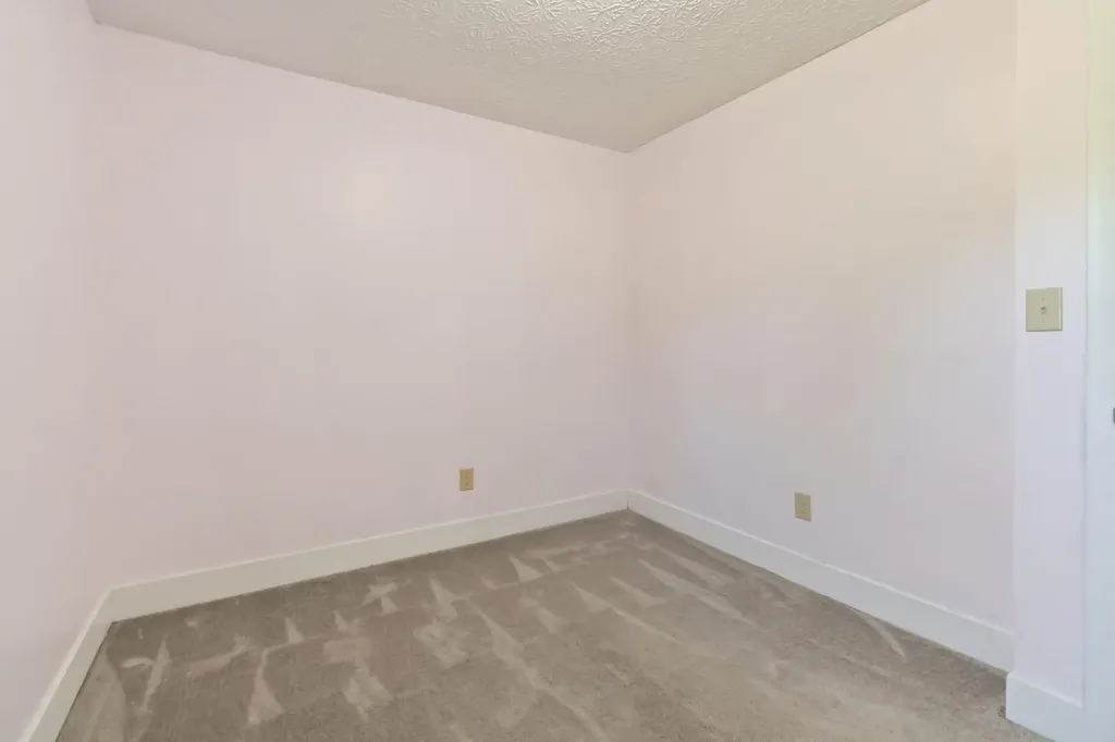 41 Valentine Branch Road Cannon KY 40923