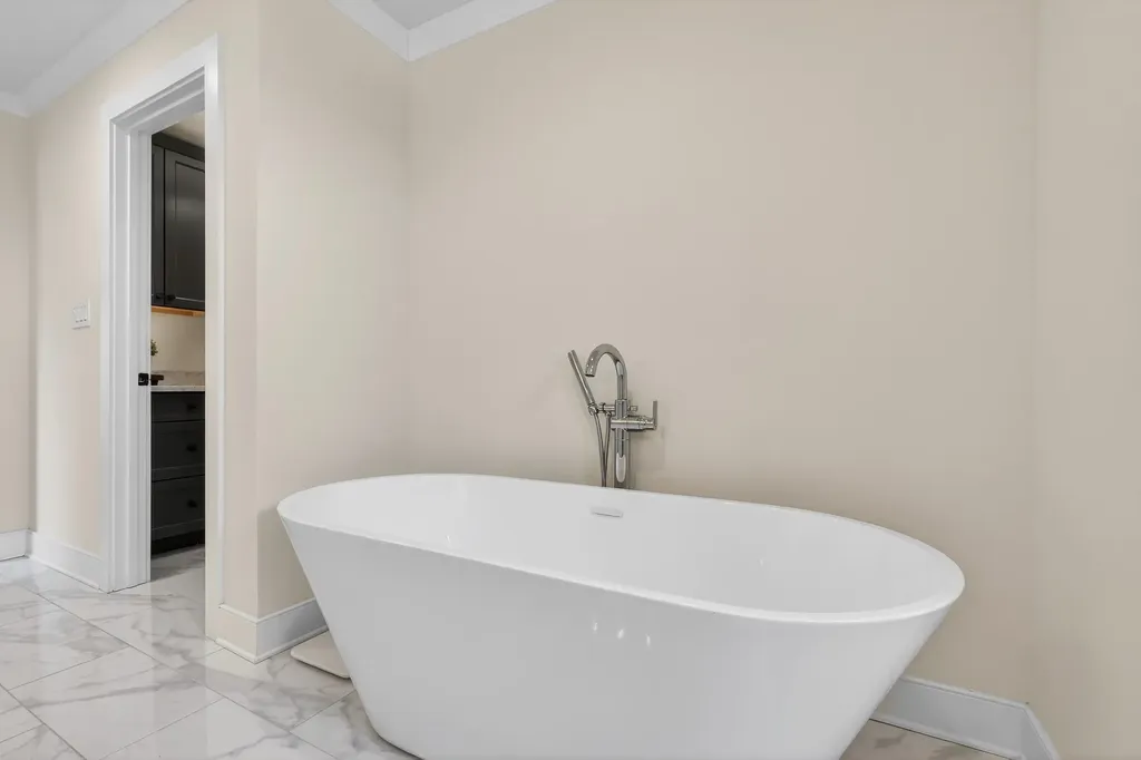 4246 Captains Court Lexington KY 40513