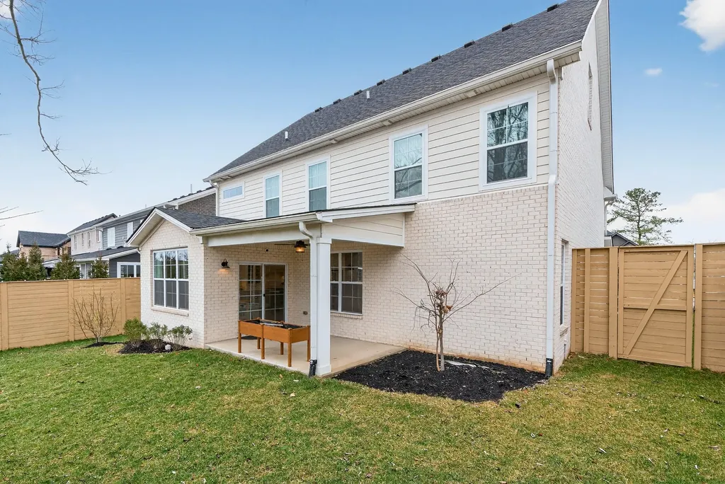 4246 Captains Court Lexington KY 40513