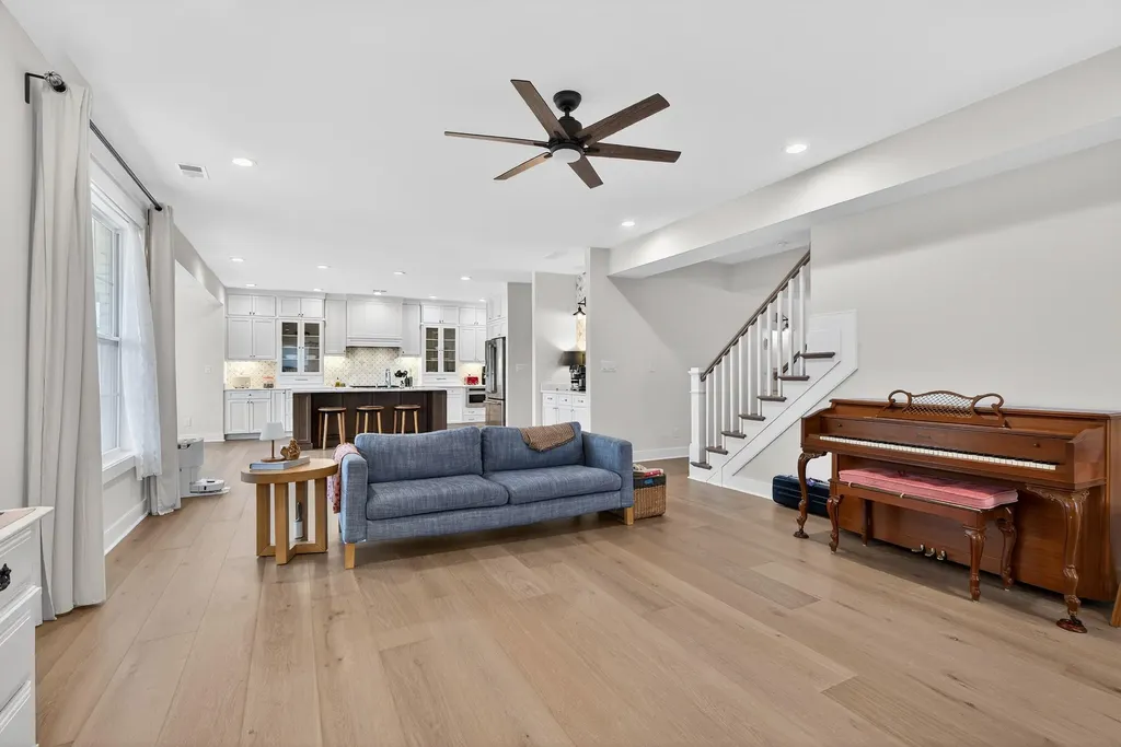 4246 Captains Court Lexington KY 40513