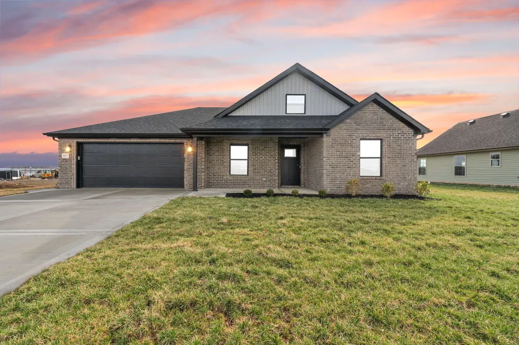 807 Mohawk Drive Richmond KY 40475