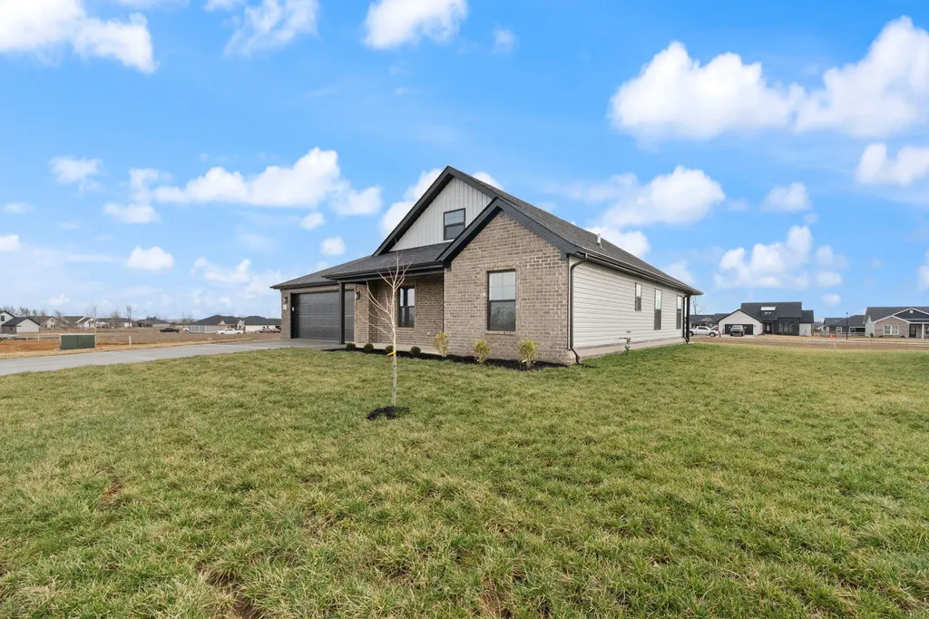 807 Mohawk Drive Richmond KY 40475