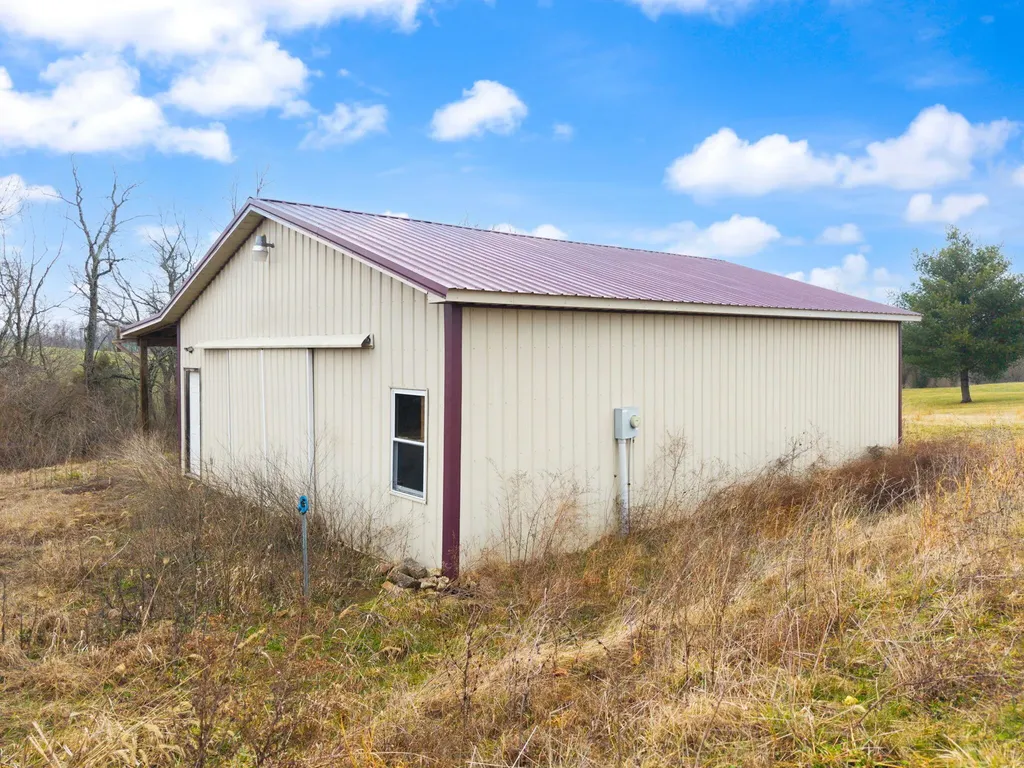 433 Lake View Road Ewing KY 41039