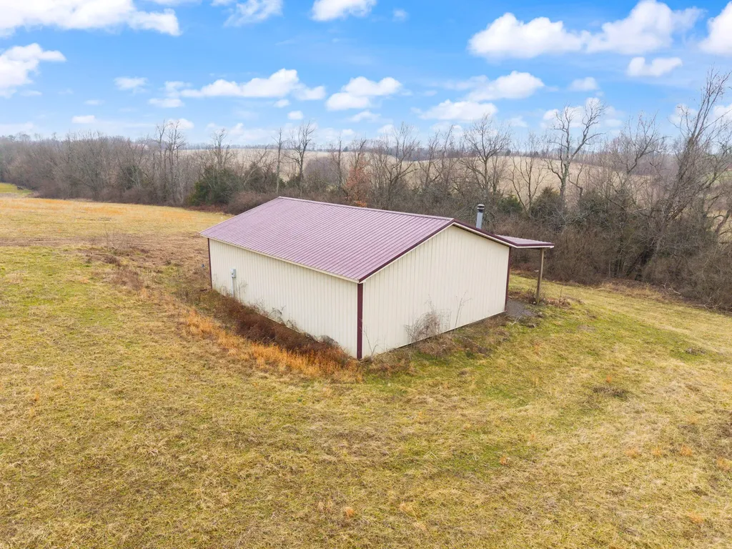 433 Lake View Road Ewing KY 41039