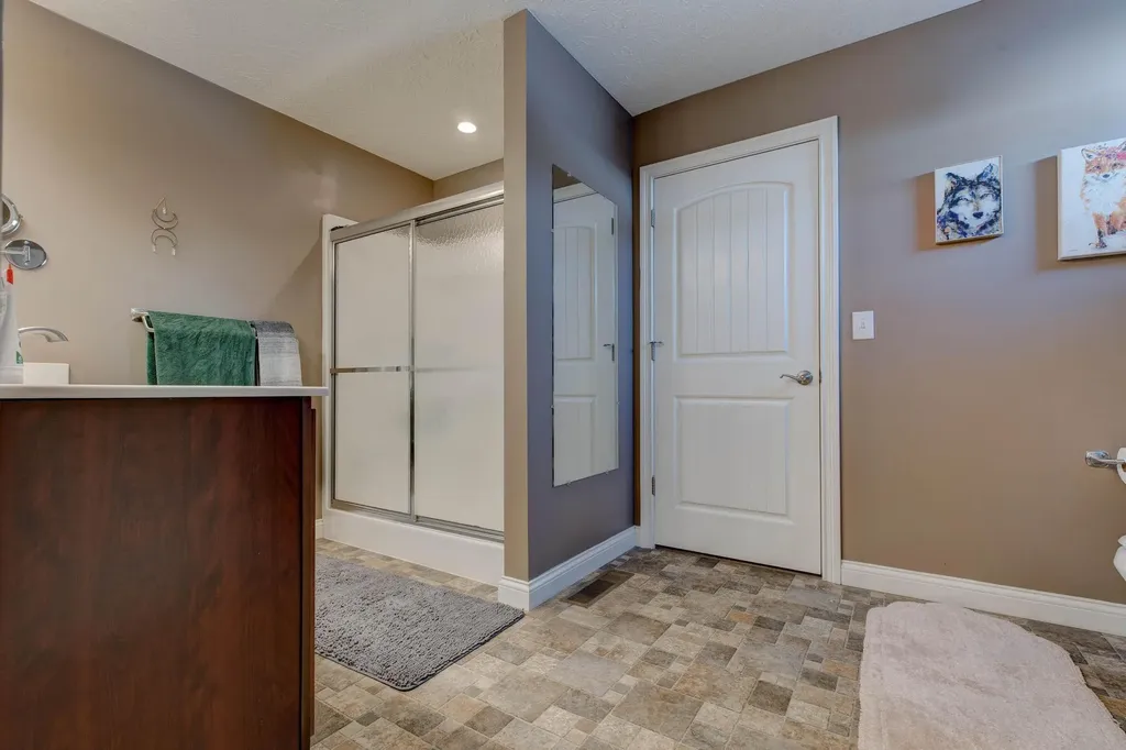 1051 State Highway 746 Wellington KY 40387