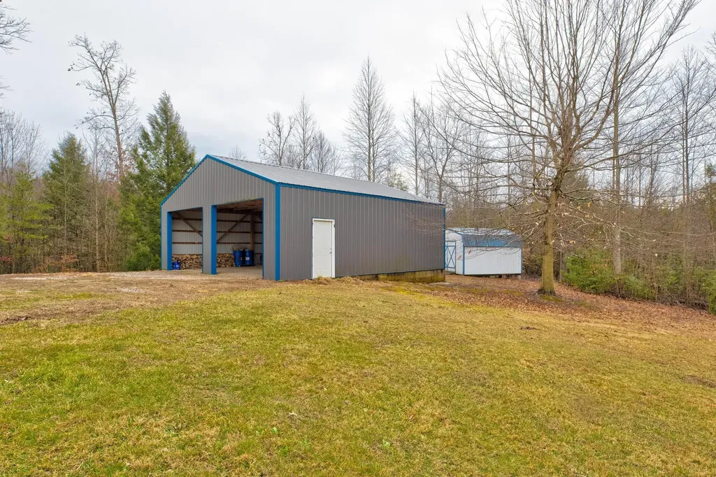 1051 State Highway 746 Wellington KY 40387