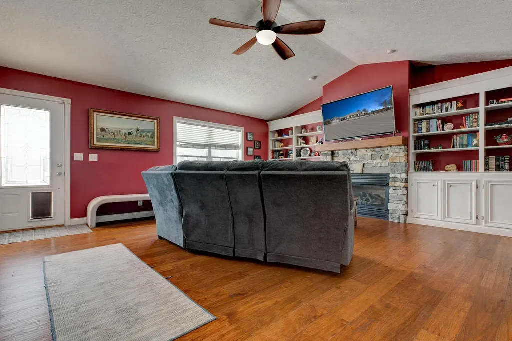 1051 State Highway 746 Wellington KY 40387