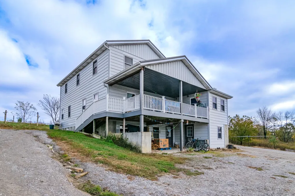 2700 Upper Sharpsburg Road Carlisle KY 40311