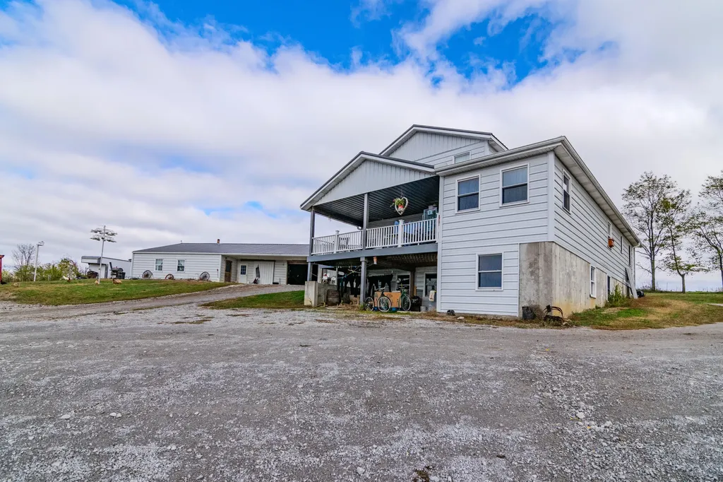 2700 Upper Sharpsburg Road Carlisle KY 40311