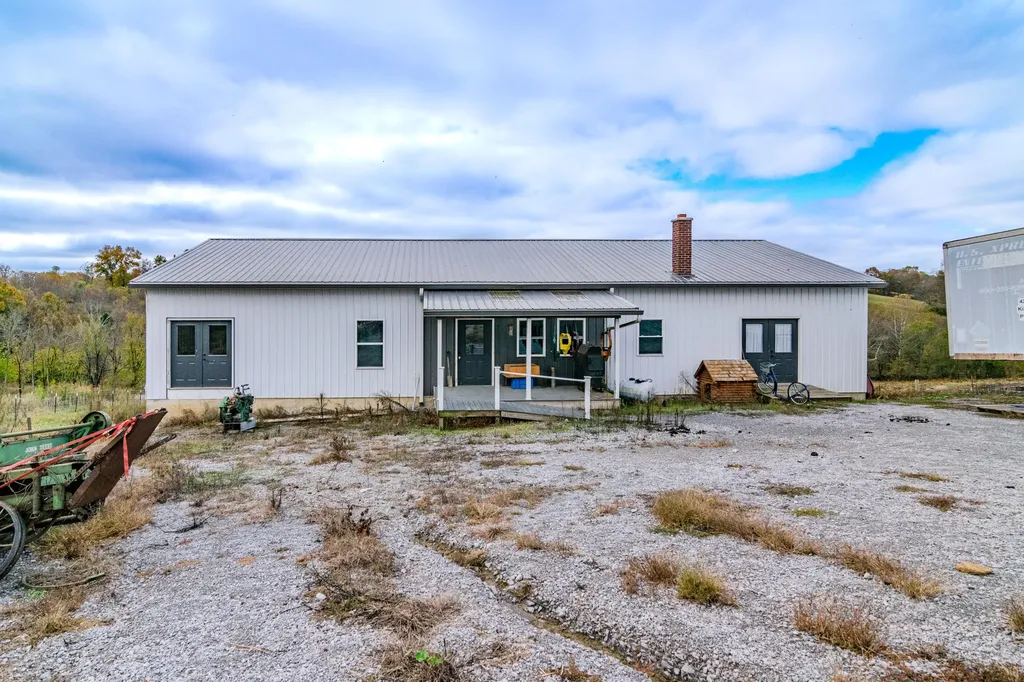 2700 Upper Sharpsburg Road Carlisle KY 40311