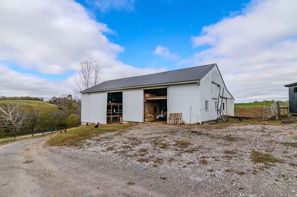 2700 Upper Sharpsburg Road Carlisle KY 40311