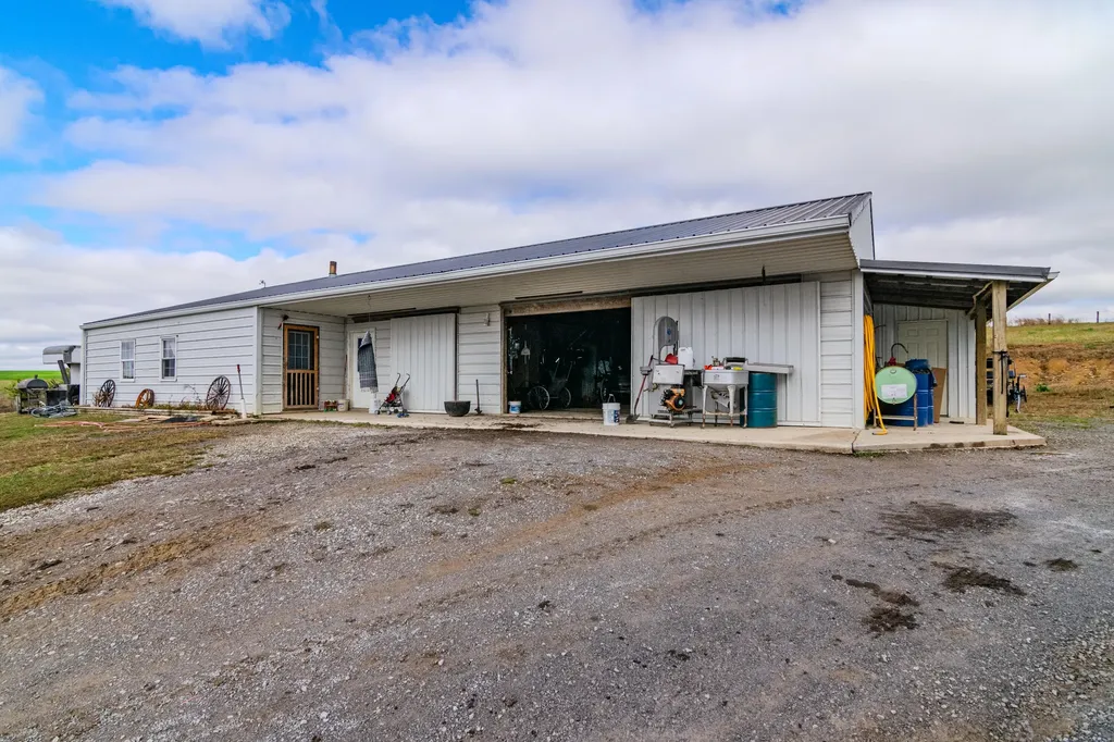 2700 Upper Sharpsburg Road Carlisle KY 40311