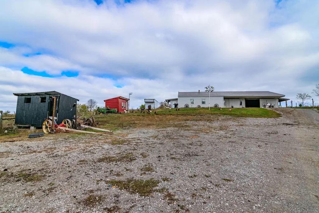 2700 Upper Sharpsburg Road Carlisle KY 40311