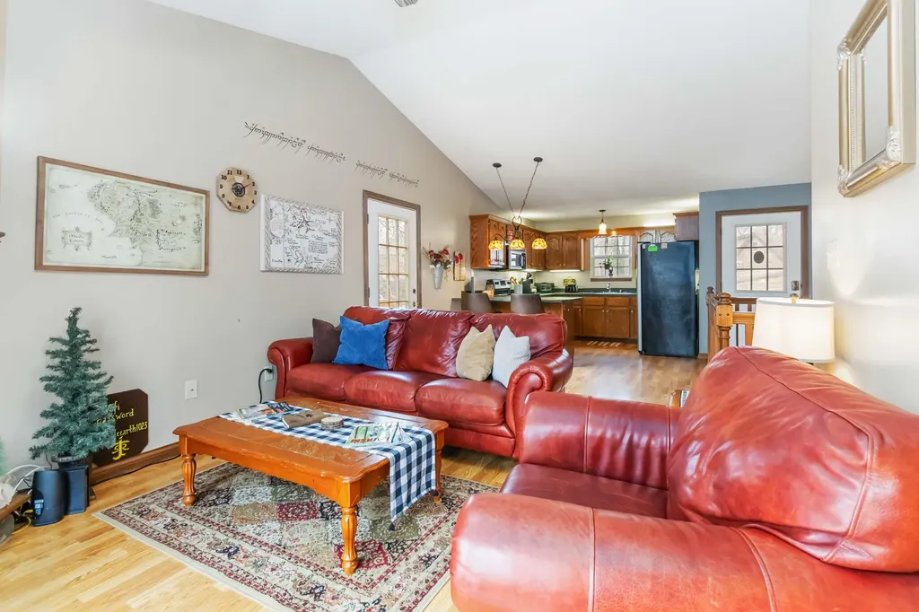 214 Enchanted Forest Way Burnside KY 42519