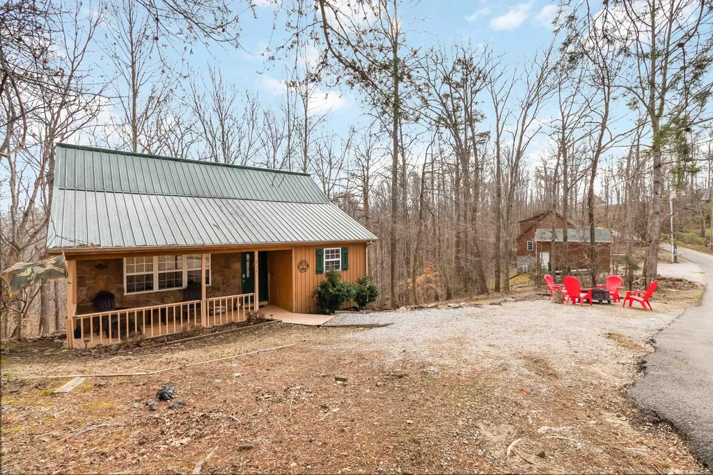 214 Enchanted Forest Way Burnside KY 42519