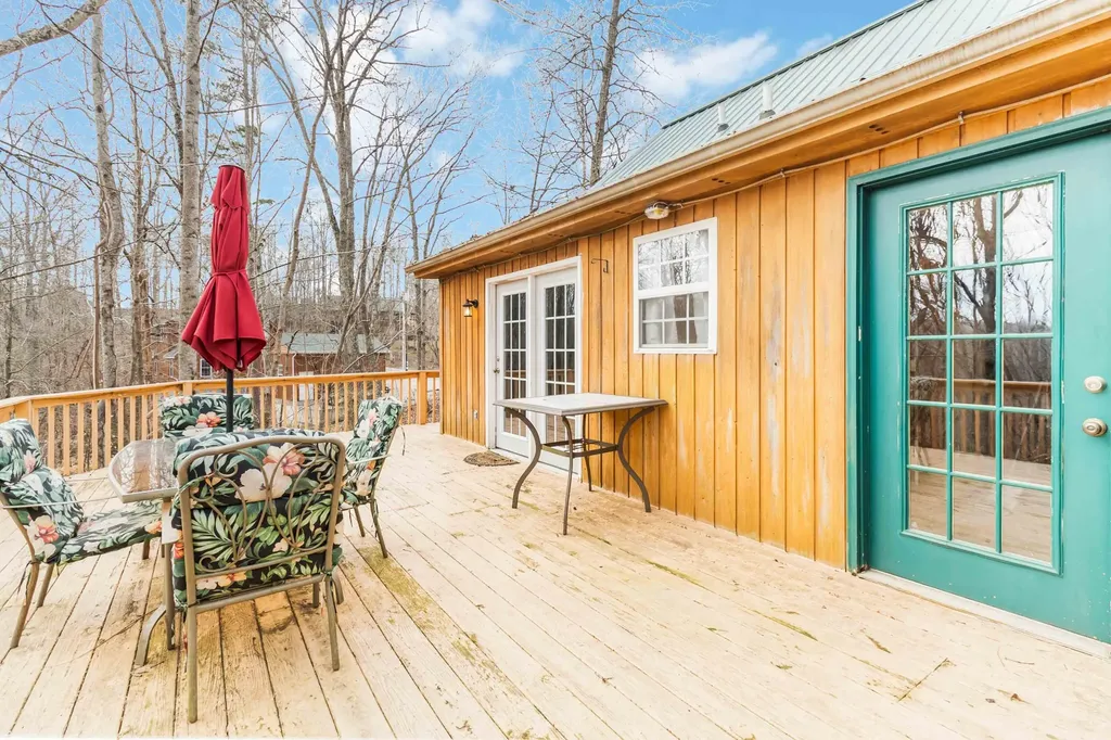 214 Enchanted Forest Way Burnside KY 42519