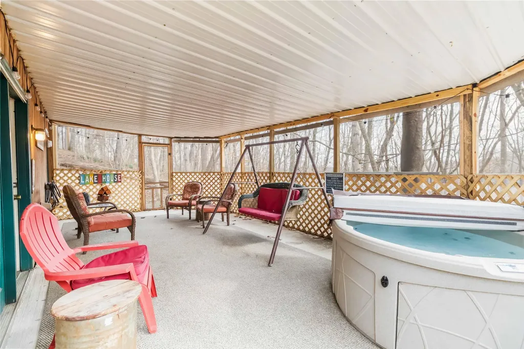 214 Enchanted Forest Way Burnside KY 42519
