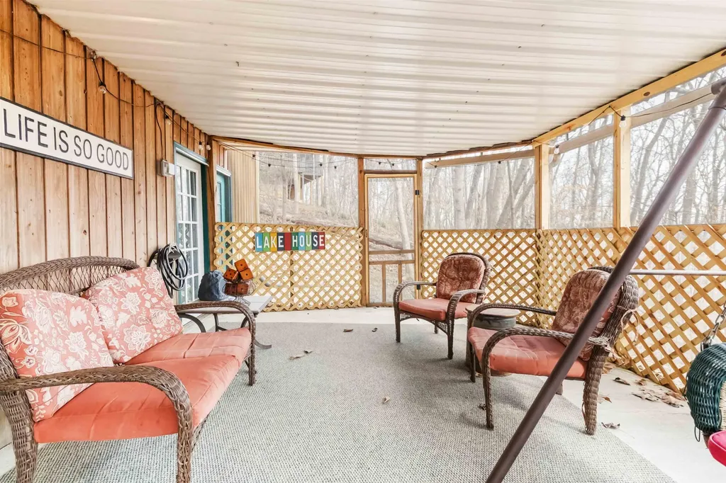 214 Enchanted Forest Way Burnside KY 42519