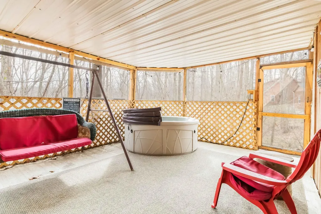 214 Enchanted Forest Way Burnside KY 42519