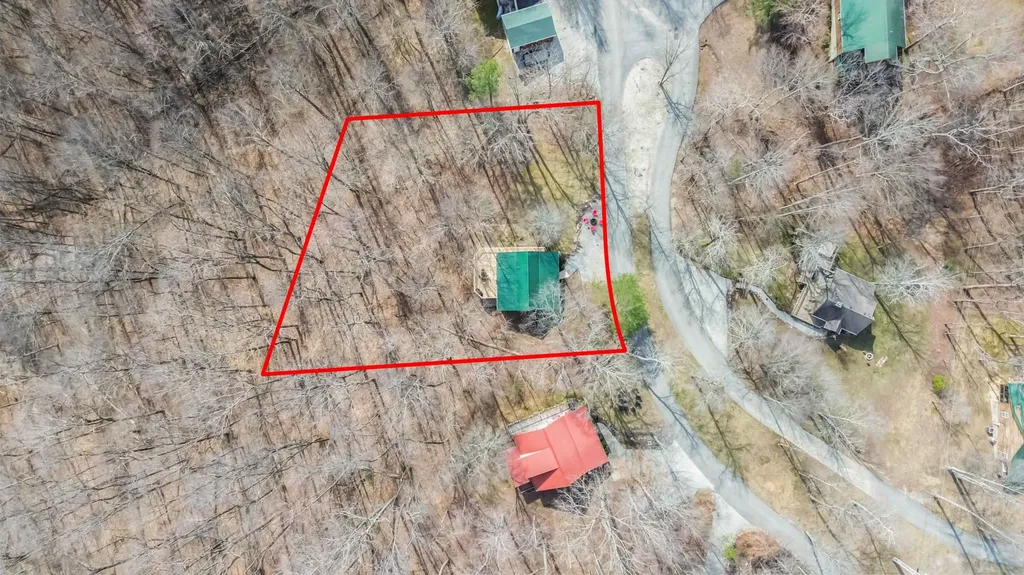 214 Enchanted Forest Way Burnside KY 42519