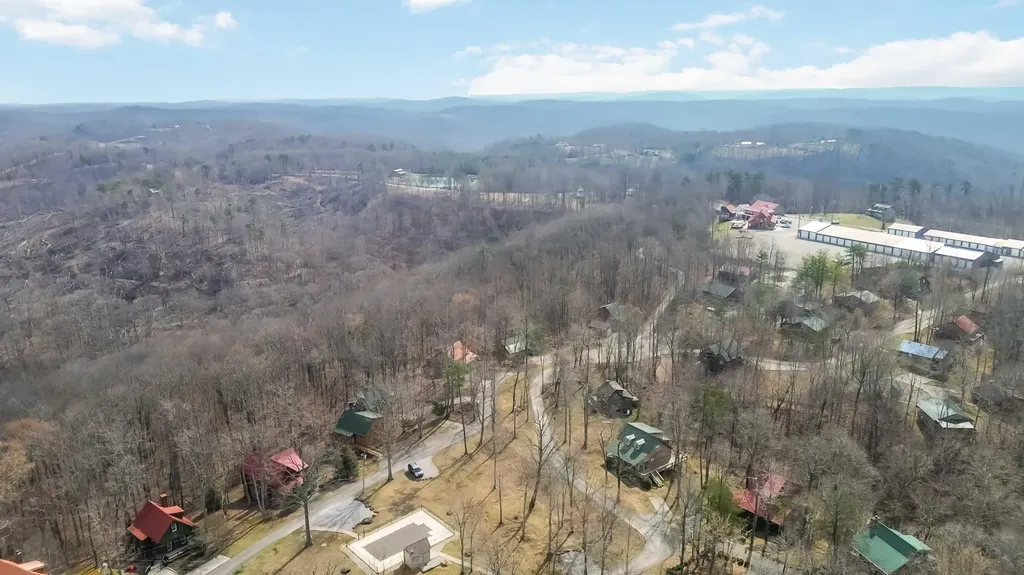 214 Enchanted Forest Way Burnside KY 42519