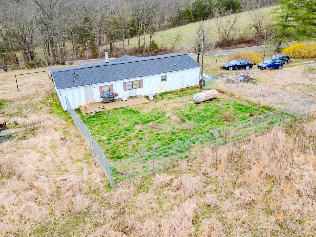 1636 Josephine Road Stamping Ground KY 40379