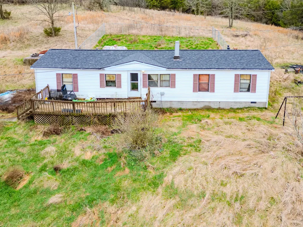 1636 Josephine Road Stamping Ground KY 40379