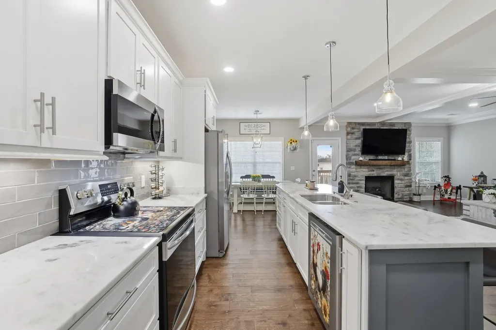 627 Four Winds Drive Richmond KY 40475