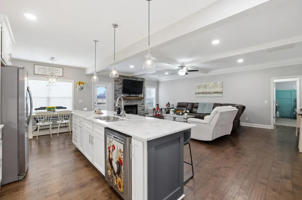 627 Four Winds Drive Richmond KY 40475