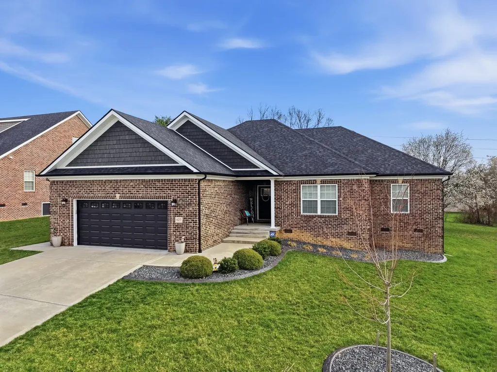 627 Four Winds Drive Richmond KY 40475